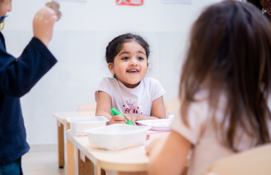 Les Petites Canailles - enfants en crèche