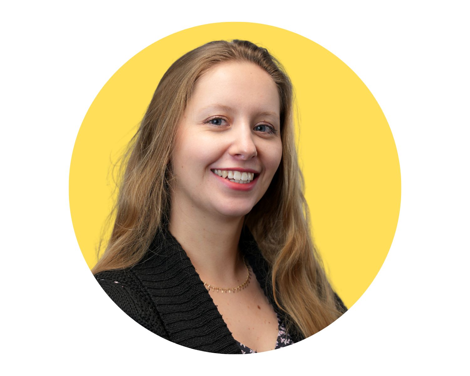 Léa CANNIC, Responsable des Relations Familles et Entreprises