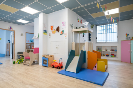 Micro crèche à Paris 75015 - Les Bébés Explorateurs