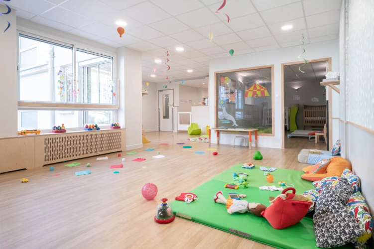 Micro crèche à Paris 75016 - Les Bébés Explorateurs