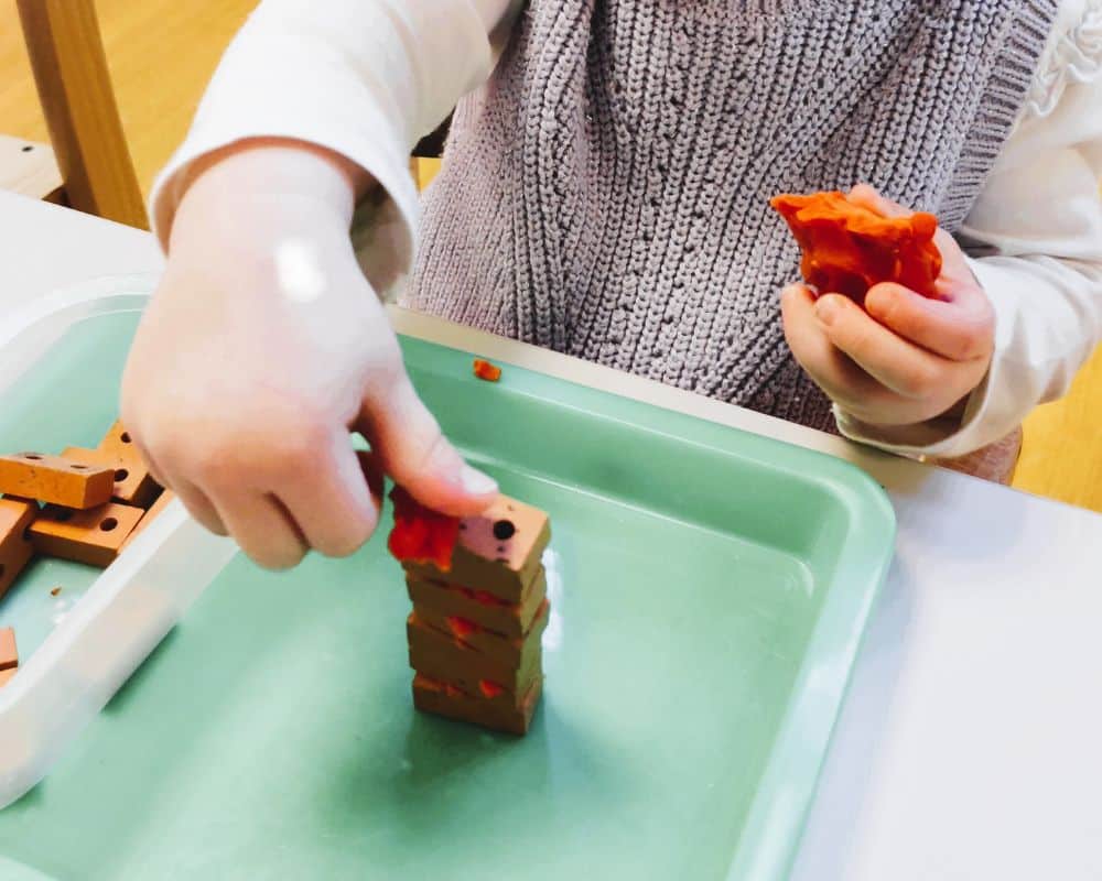 5 Idées reçues sur les professionnelles et l'accueil en crèche